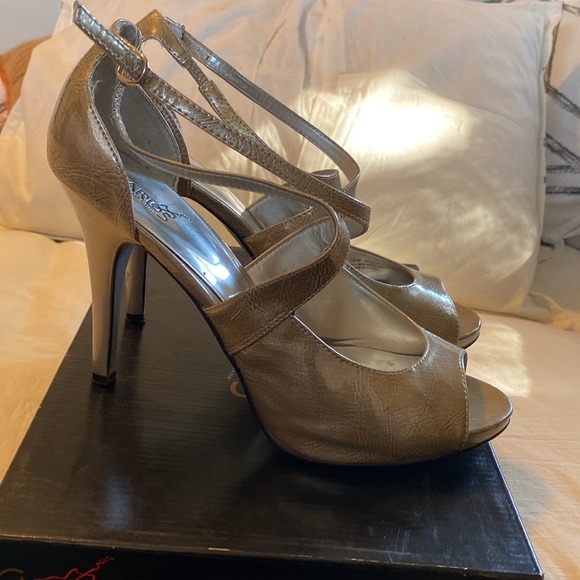 Carlos Santana heels - Picture 3 of 5